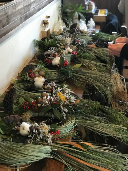 【12/20(金)開催】　レモングラスのしめ縄リースづくり